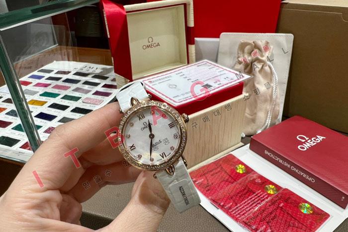 ް   HT60025 ()