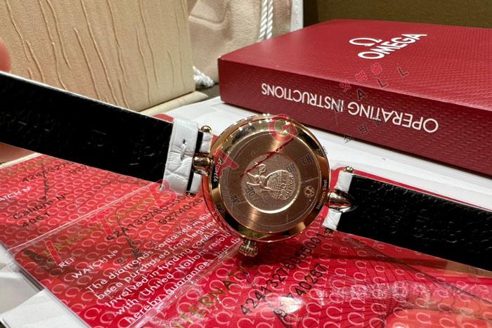 ް   HT60025 ()