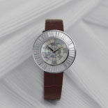 ̺    HT60032-1 ()