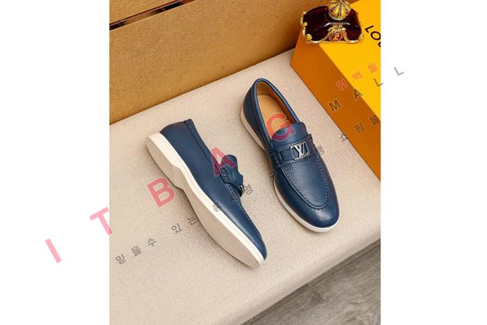 ̺    MYB5767