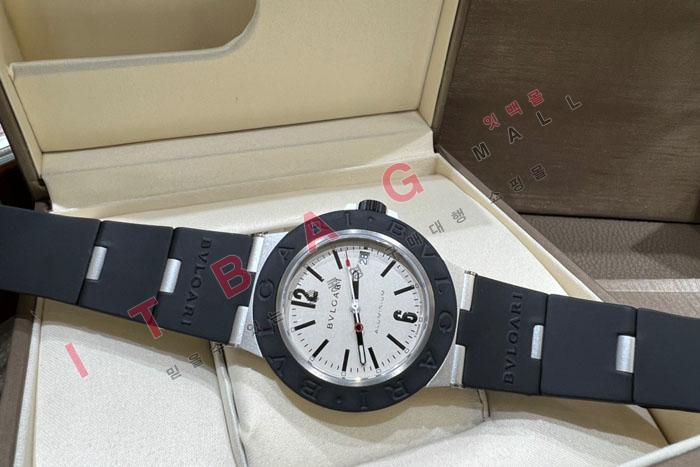 Ұ ư HT60043