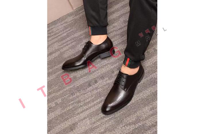 ̺    LP8423