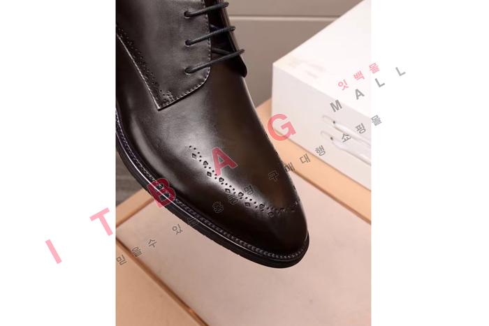 ̺    LP8423