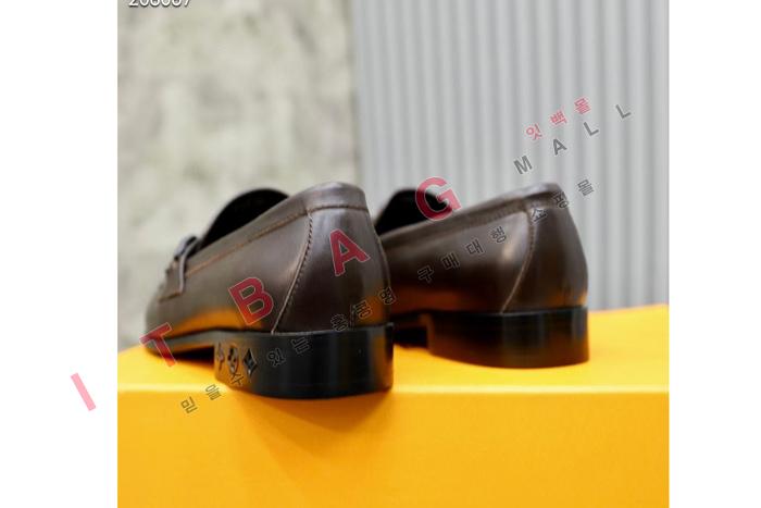 ̺    MYB8426-1