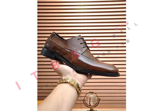 ̺    MYB6712 (2÷)