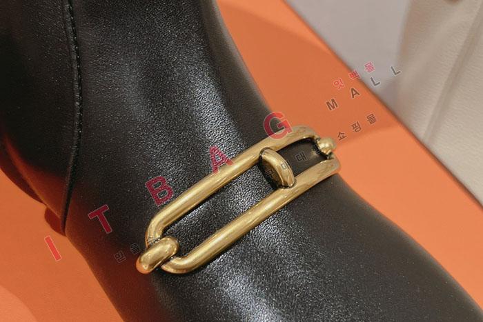 ޽   YIBU1451