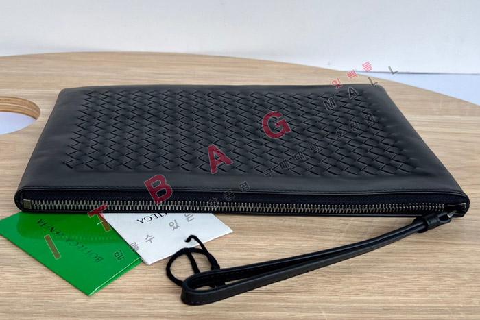 װ װ Ÿ      SF0883-1
