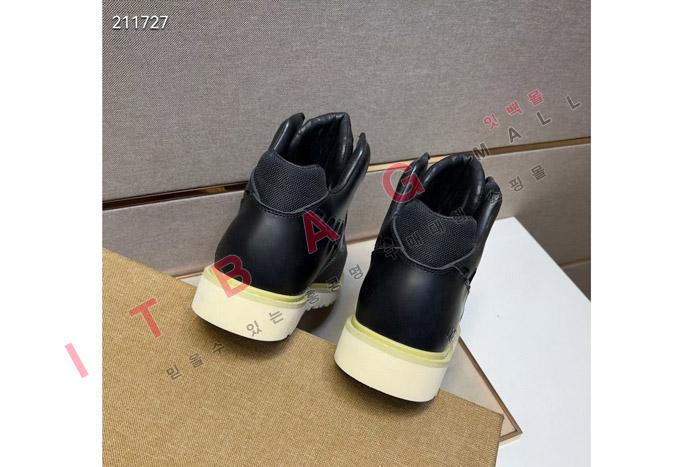 UGG  ž  MYB6756 (2÷)