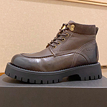 UGG    MYB3647