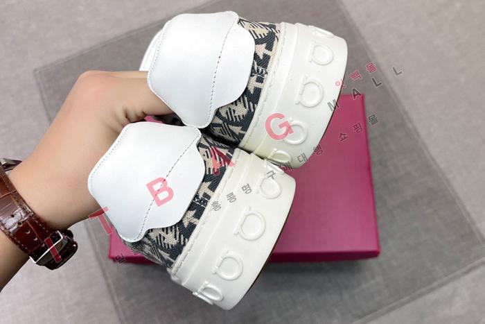 ䷹  Ŀ  MYB54626-1