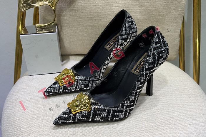 ü X ҵ      SH6502    10.5CM