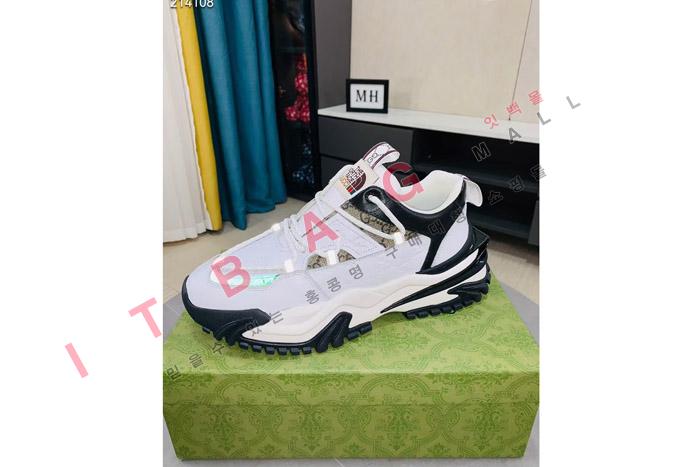  MYB6758