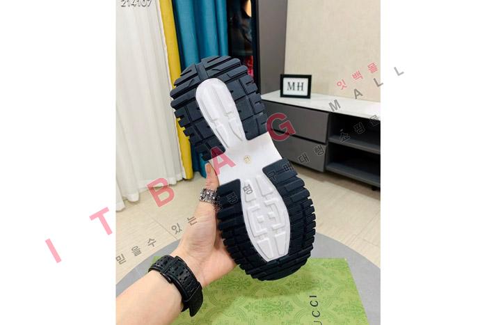  MYB6759