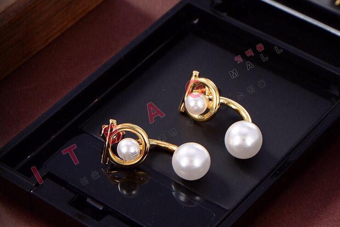 ䷹ Ͱ SY4562