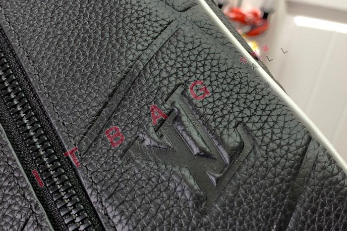 ̺ 2023 Dopp Kit m Ŭġ M81849