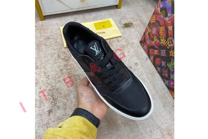 ̺   Ŀ  LP8615-4