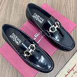 ䷹    LP8770