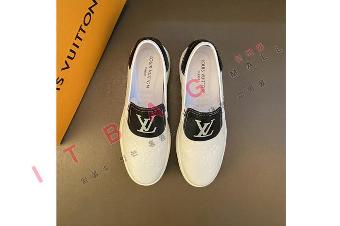 ̺ WY8754