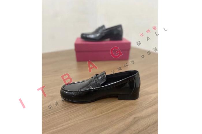 ䷹    LP8772