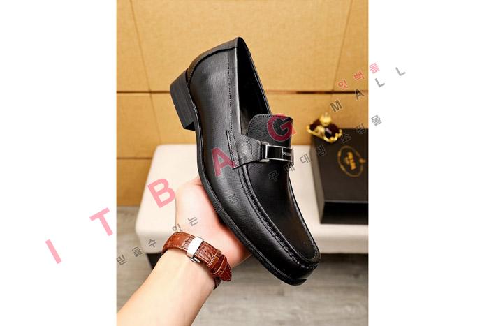     MYB8682