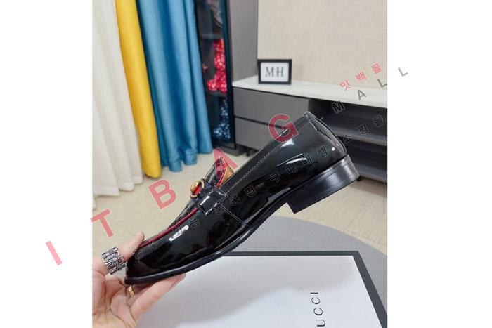    MYB5874