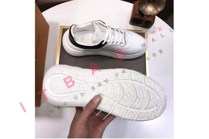 ̺  Ŀ   LP5241