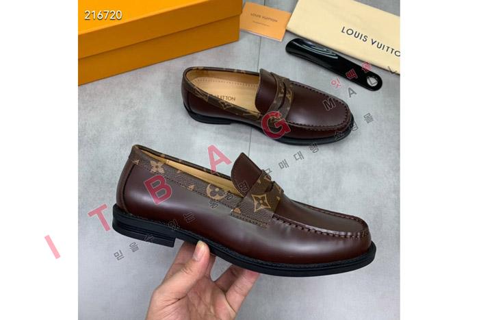 ̺     MYB0653
