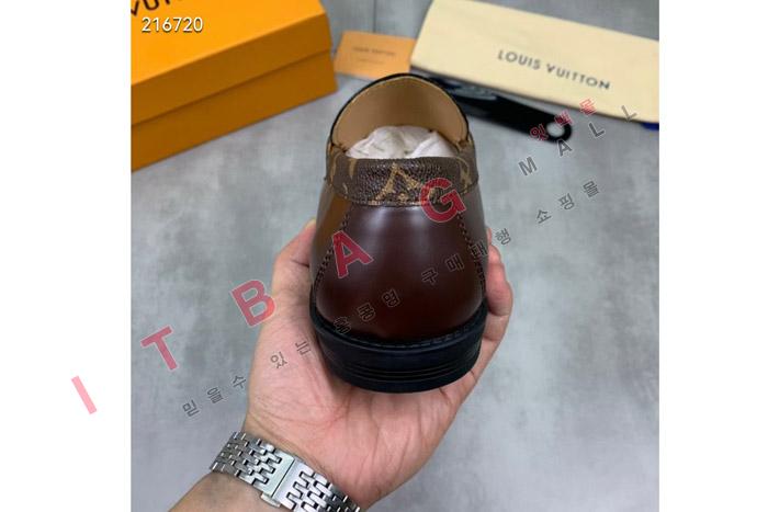 ̺     MYB0653