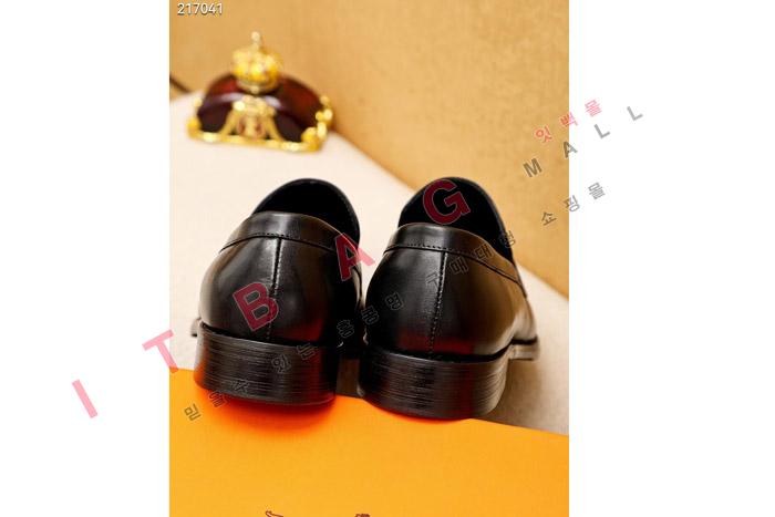 ޽    MYB0452