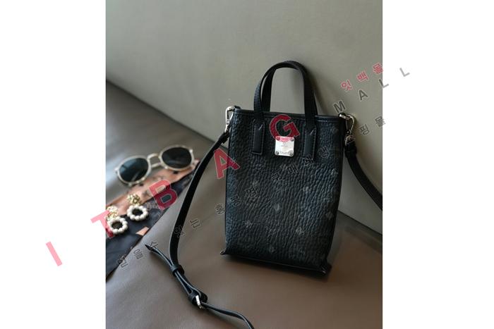 MCM   Aren 佺 ũνٵ M83017-1