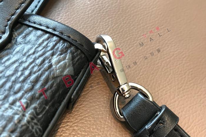 MCM   Aren 佺 ũνٵ M83017-1