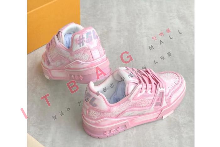 ̺ YF8462-4        