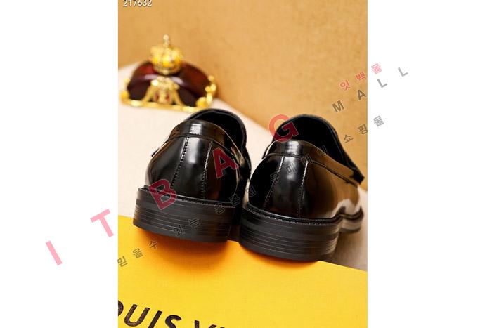 ̺    MYB9644