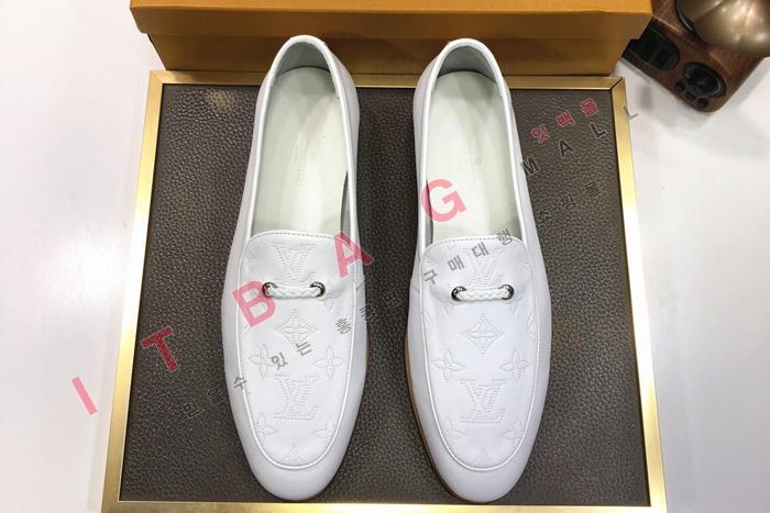 ̺    SH6556