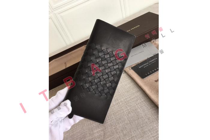 װ   SF8099
