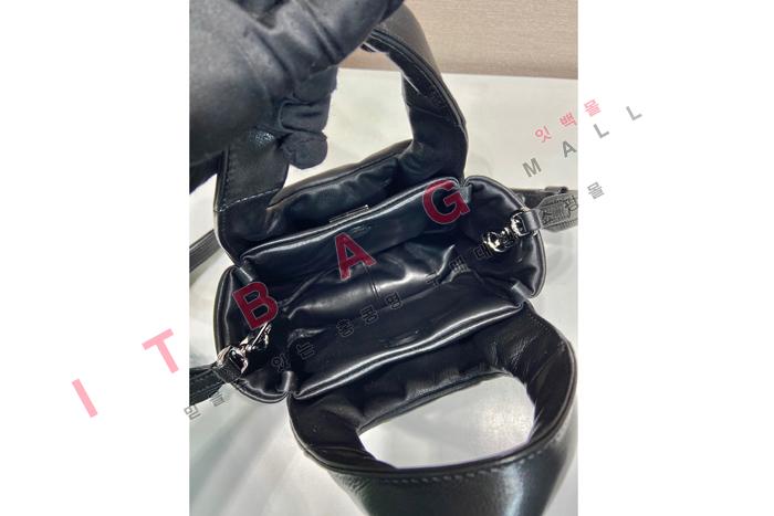   е Ʈ     1BA359 (3÷)