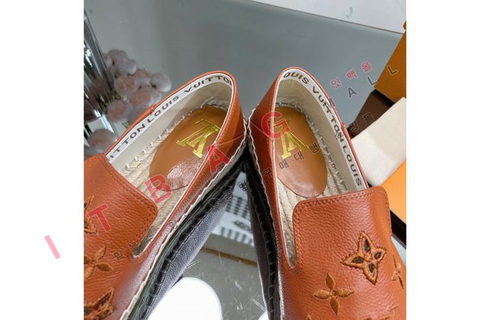 ̺ Ʈ   YIBU1580 ()