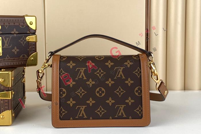 ̺ ̴   XL  M46537