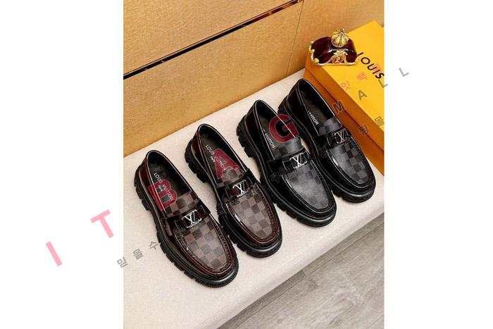 ̺   MYB5891