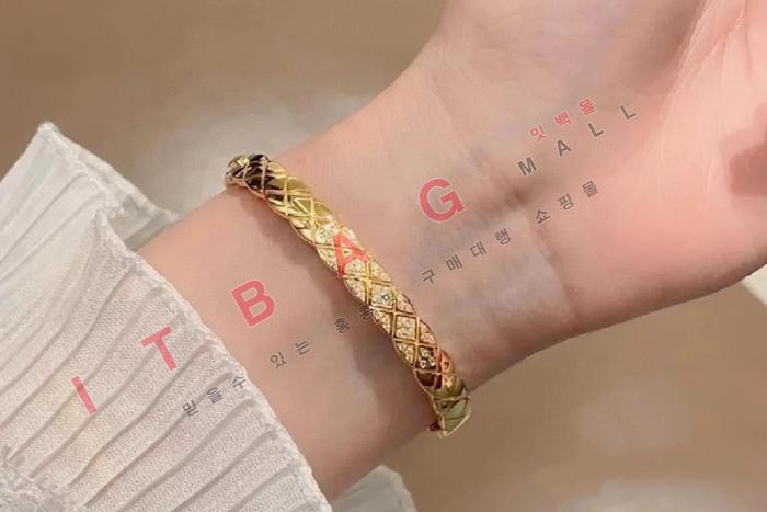   SY4599 (3÷)