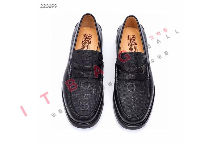 ䷹    MYB8702
