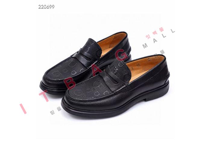 ䷹    MYB8702