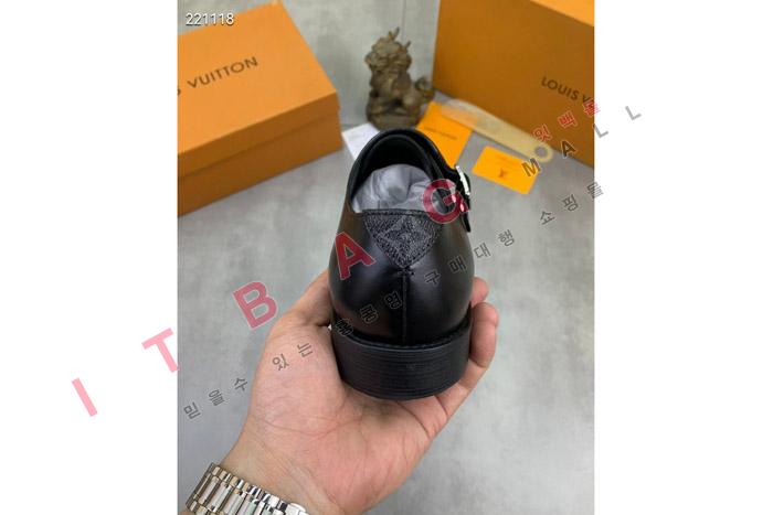 ̺    MYB7845