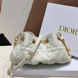   Ϲ  DR90204