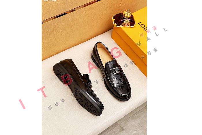 ̺     MYB6766