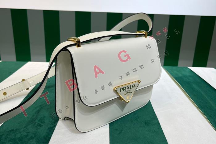  Ӻ   1BD340