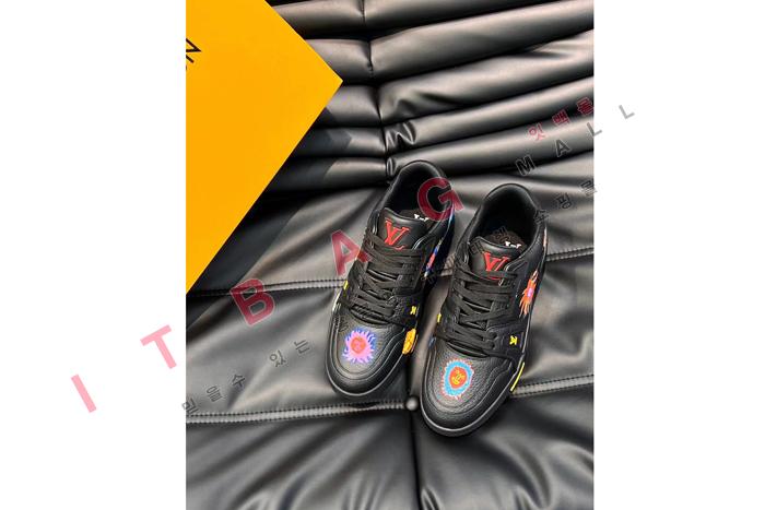 ̺ SP1879        