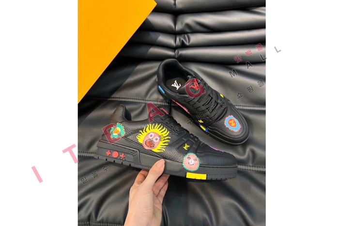 ̺ SP1879        