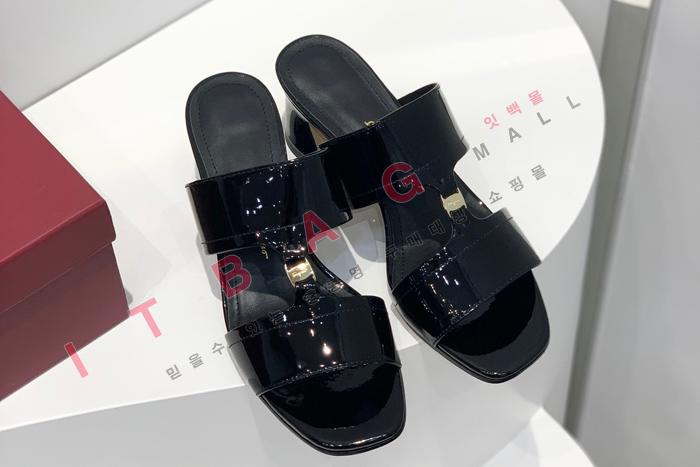 ䷹      SH6592-1    5CM