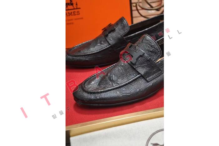 ޽   LP7846-2